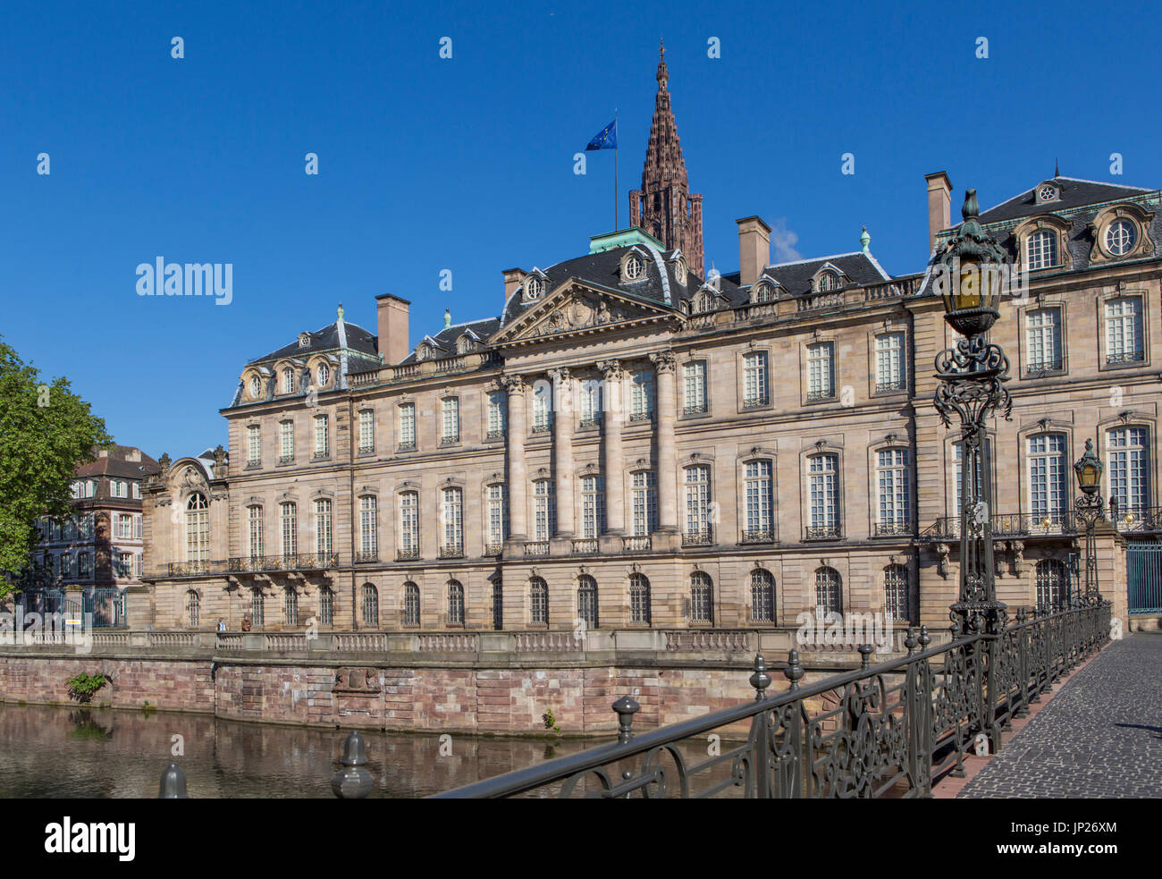 Musee Des Arts Decoratifs Stockfotos Und Bilder Kaufen Alamy