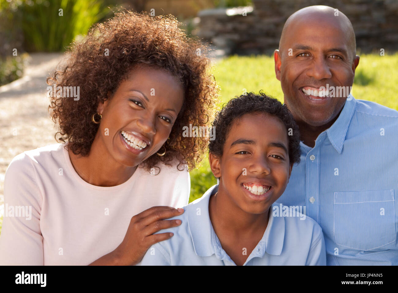 Porträt des afroamerikanischen Familienglück. Stockfoto