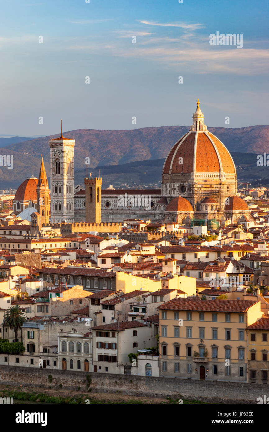 Der Dom - Santa Marie del Fiore und Stadt Florenz, Toskana, Italien Stockfoto
