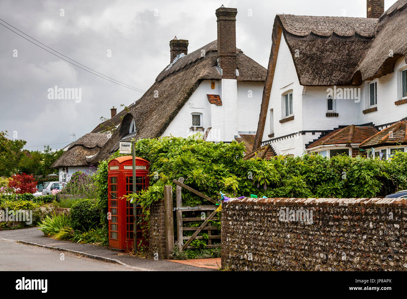 Traditionellen strohgedeckten Cottages, Fulking, Sussex, UK Stockfoto