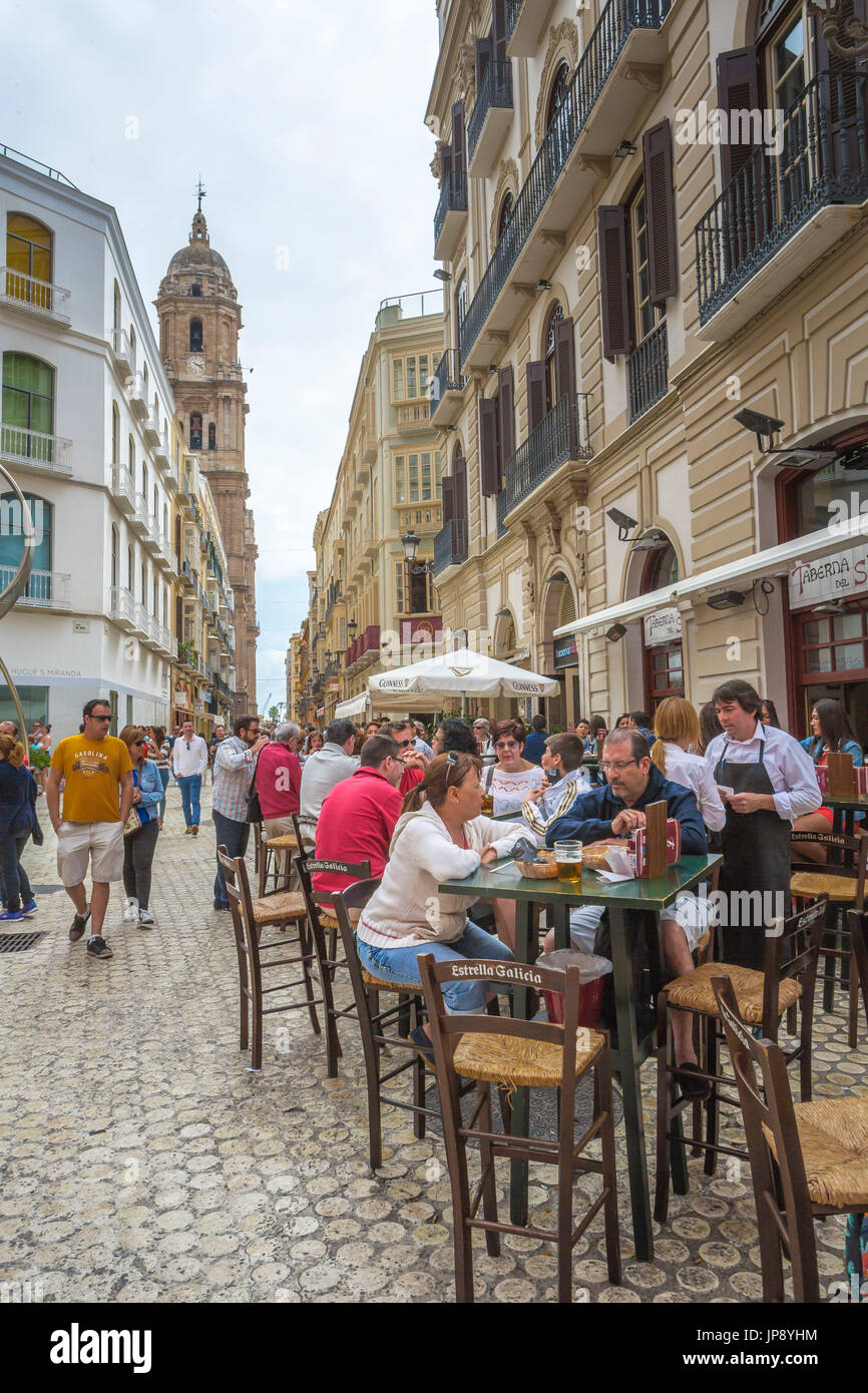 Spanien, Andalusien, Malaga Stadt, Innenstadt von Terrasse Stockfoto