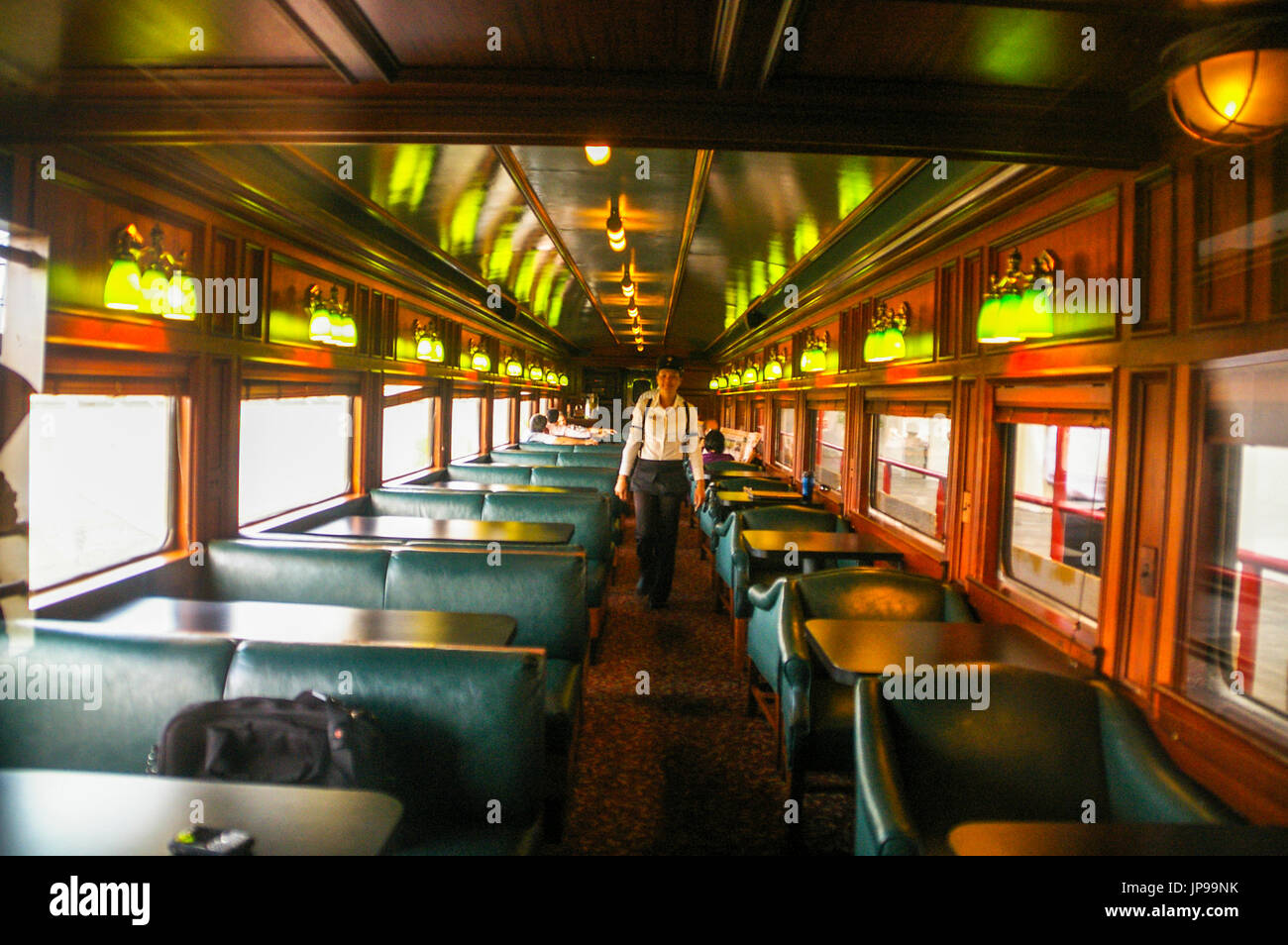 Bilder aus dem Inneren der Panama Canal Railway PKW Reisen von Panama City nach Colon Stockfoto