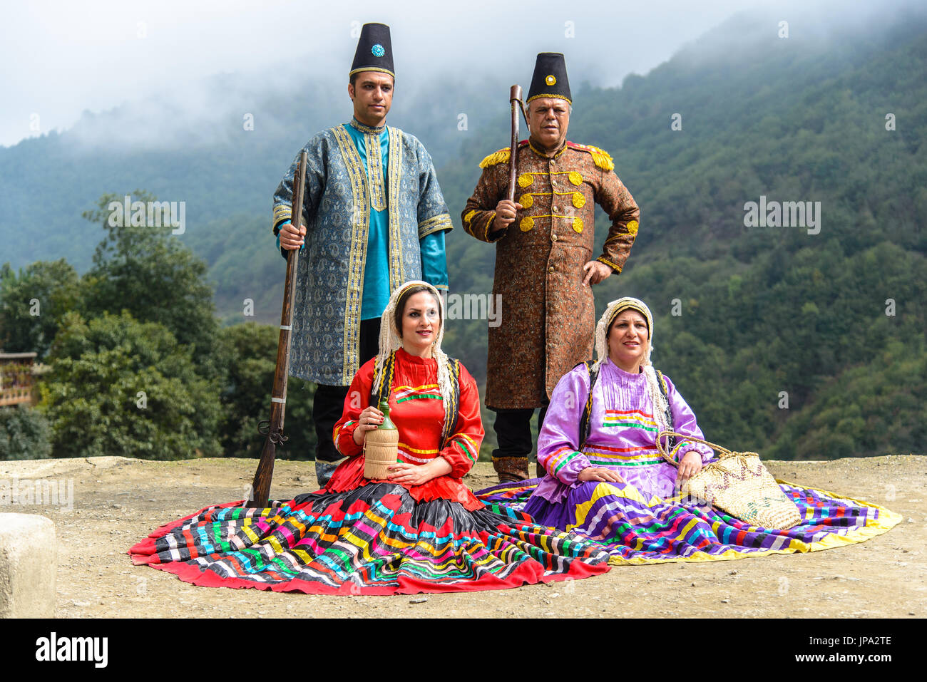 MASOULEH, IRAN - 5. Oktober 2014: Traditionelle Feste während der Eid al-Adha in den Berg Dorf Masouleh, Nordiran Stockfoto