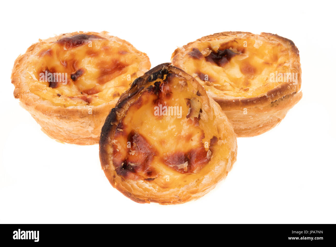 Drei portugiesische Pudding Kuchen - weißer Hintergrund Stockfoto