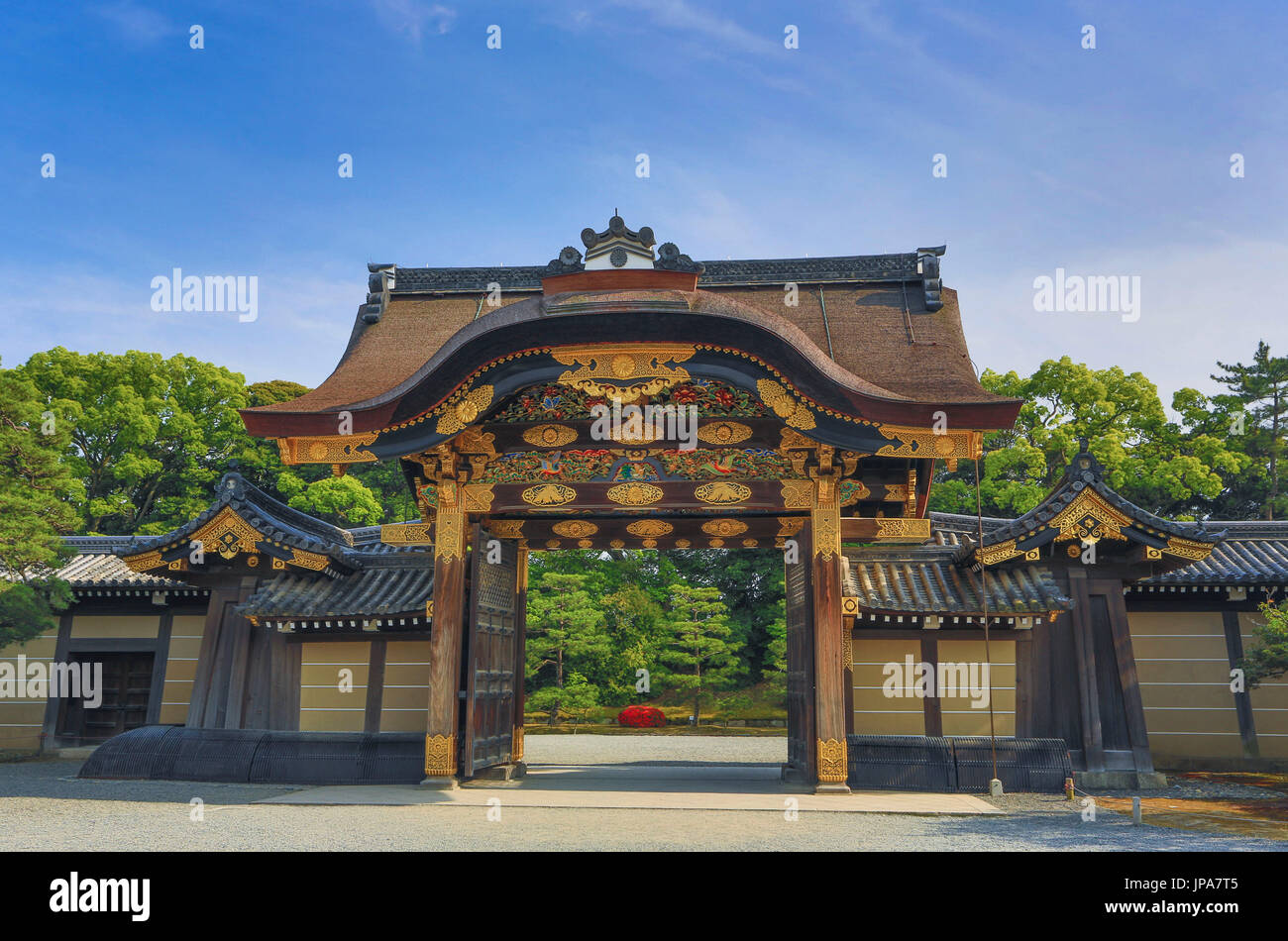 Japan, Kyoto City Nijo Burg Ninomaru Palast, Kara-Mo Tor Stockfoto