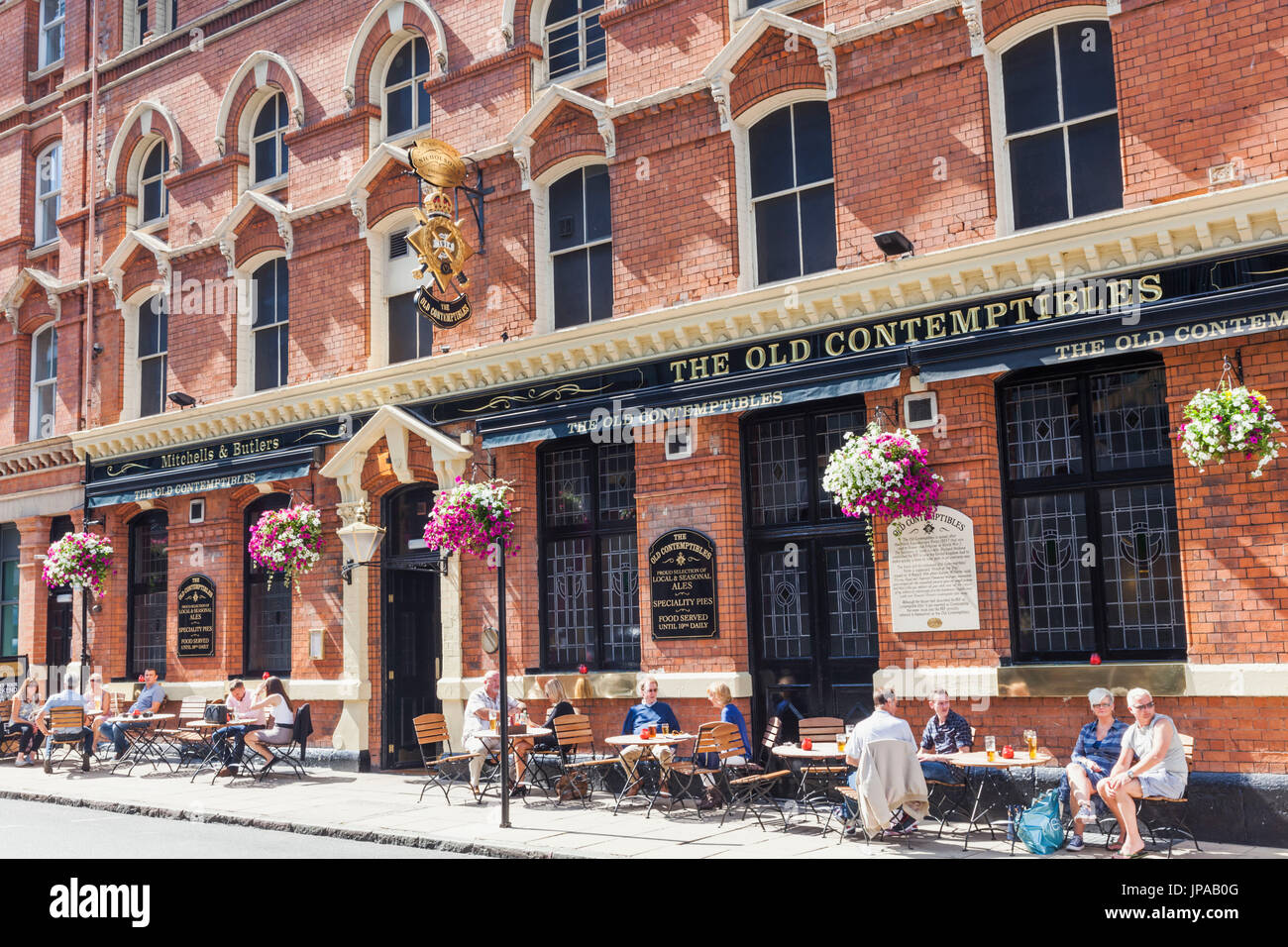 England, West Midlands, Birmingham, Colmore Geschäftsviertel, das alte Contemptibles Pub Stockfoto