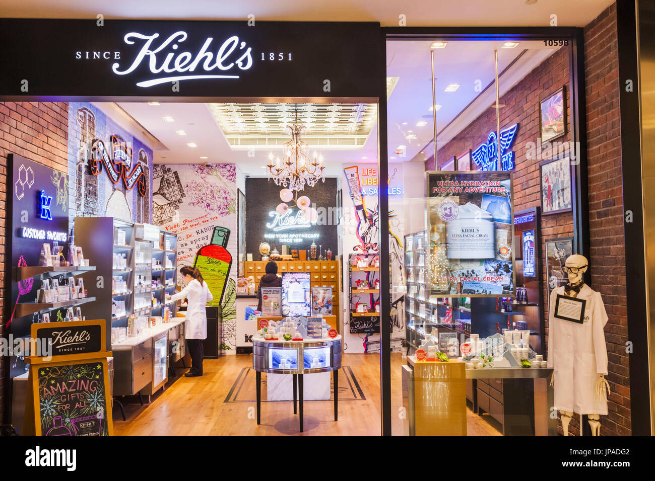 China, Hongkong, Central, IFC Shopping Mall, Kiehl's Store Stockfoto