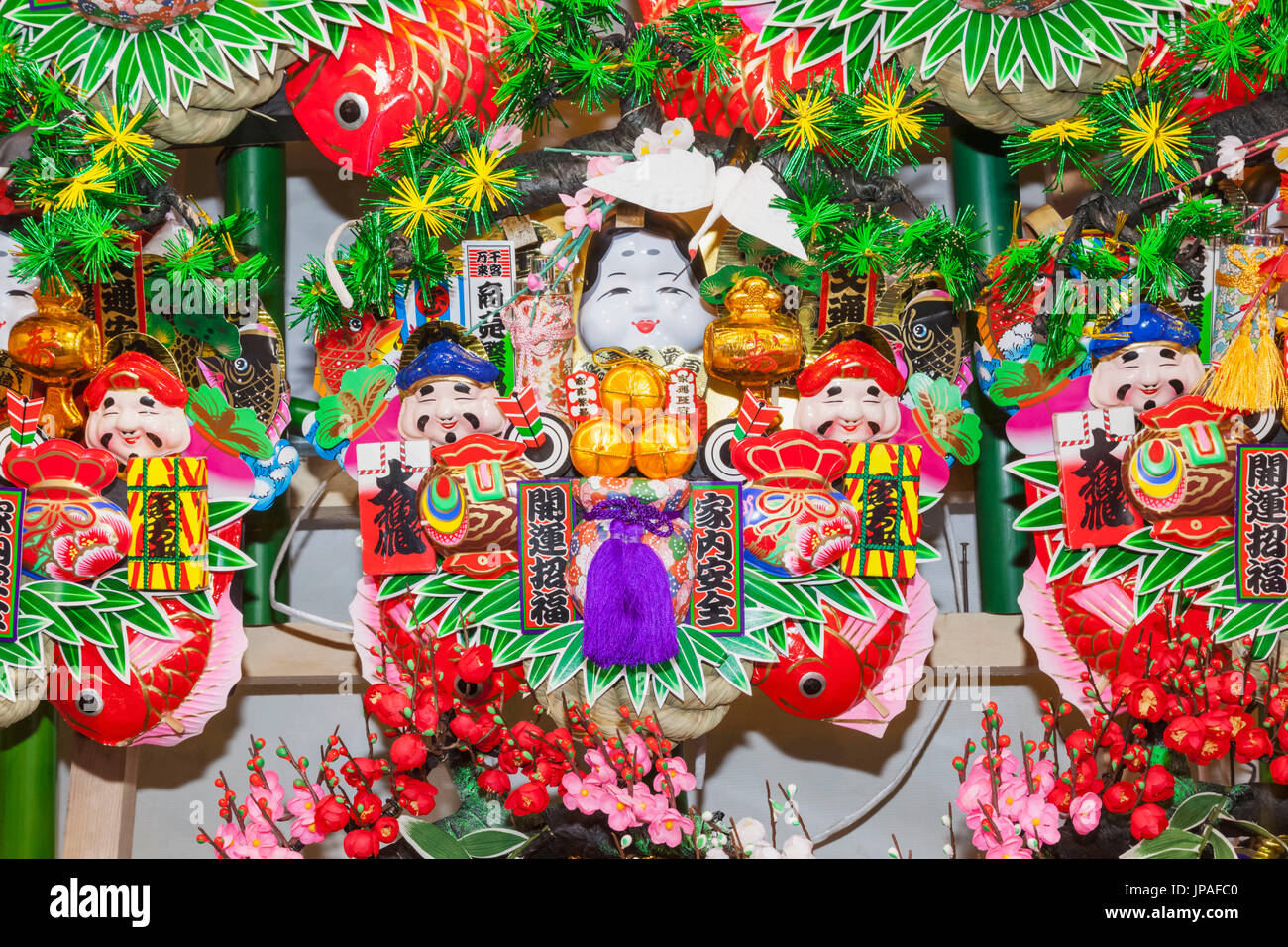 Japan, Honshu, Tokio, Asakusa, Tamahime Inari Schrein, Kutsun-keine-Megumi Festival, traditionelle Goodluck Rechen Stockfoto