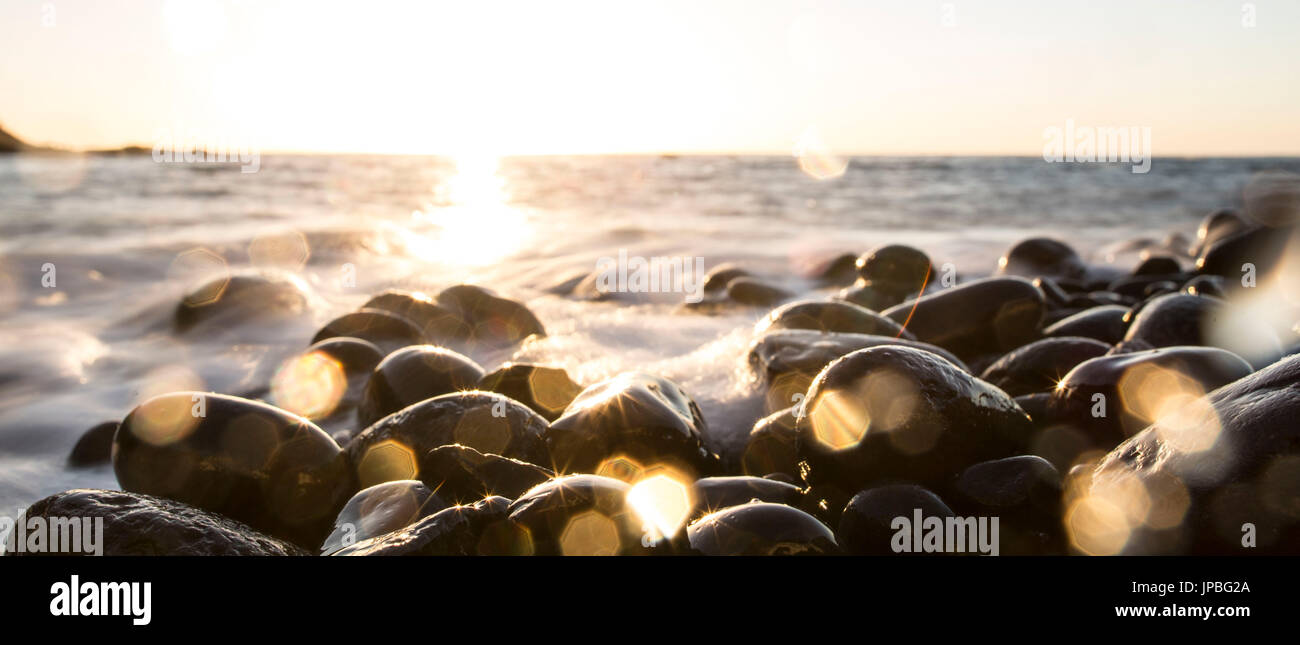 Steiniger Strand Stockfoto