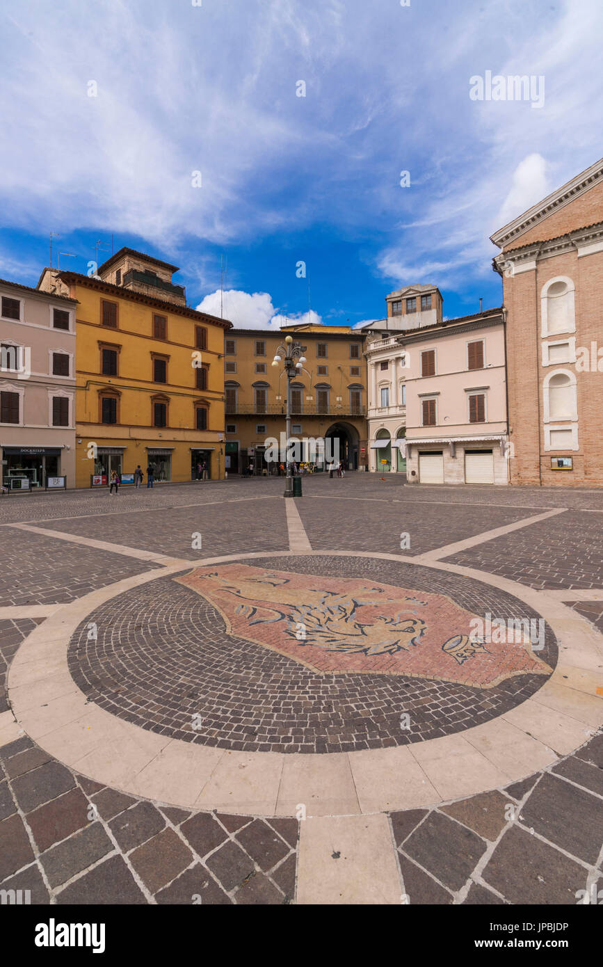 Historische Gebäude und Palast der mittelalterlichen Stadt Jesi Provinz von Ancona Marche Italien Europa Stockfoto