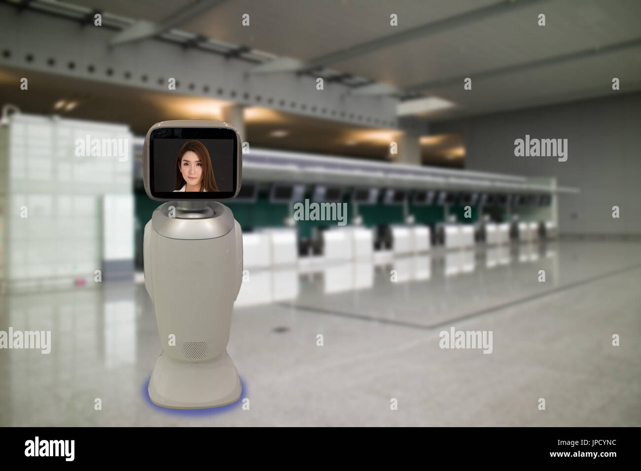 Roboter-Berater Technologiekonzept, Flughafen verwenden Roboter Berater Hilfe Passagier- und geben Informationen über den Flug, Bordkarte, Zeit und Richtung Stockfoto