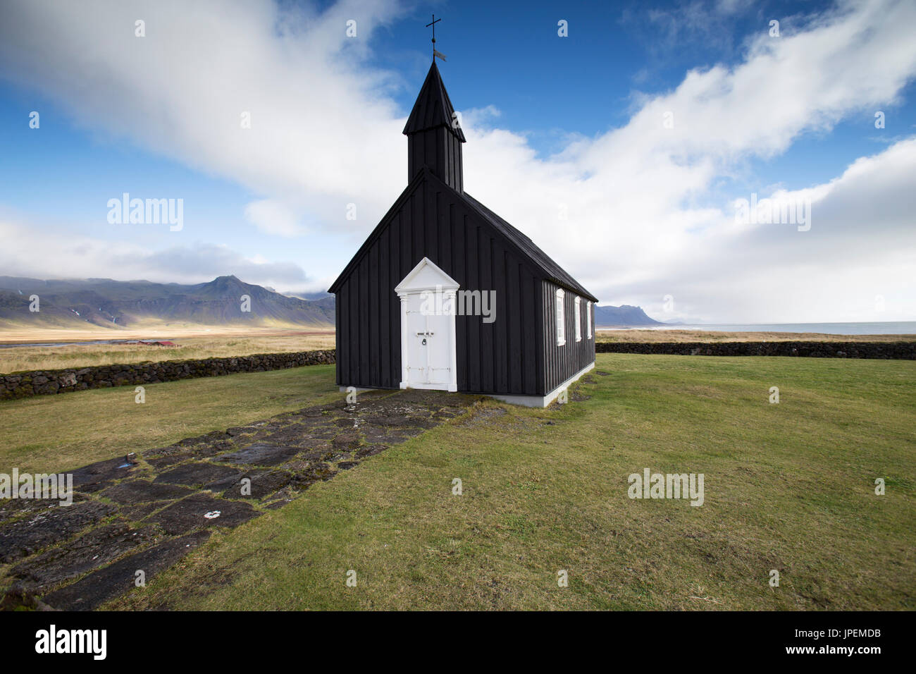 Búðir schwarze Kirche in Snaefellsnes, Island Stockfoto Búðir schwarze Kirche in Snaefellsnes, Island Stockfoto