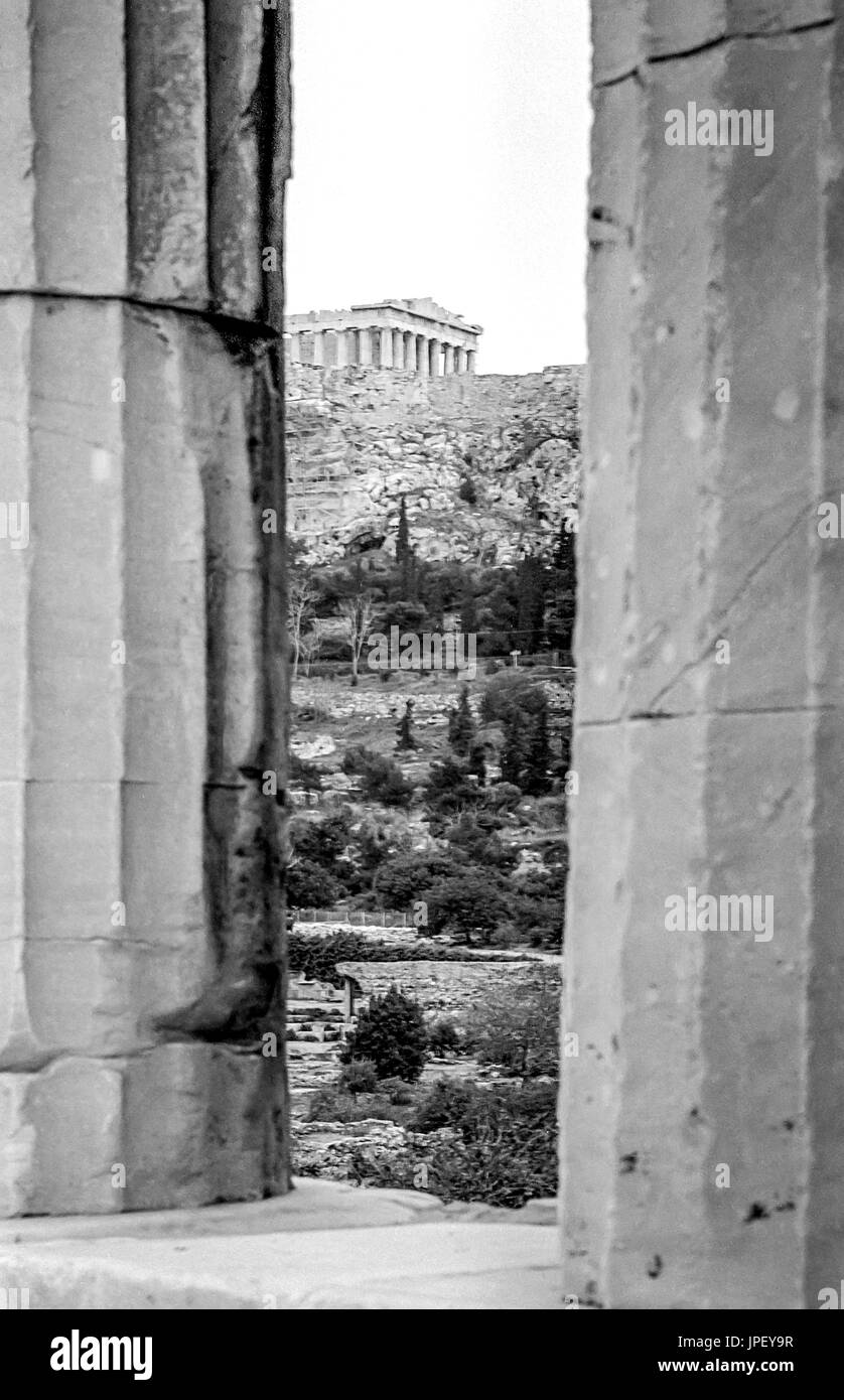 Der Parthenon auf der Akropolis in Athen im Jahr 1986 Stockfoto
