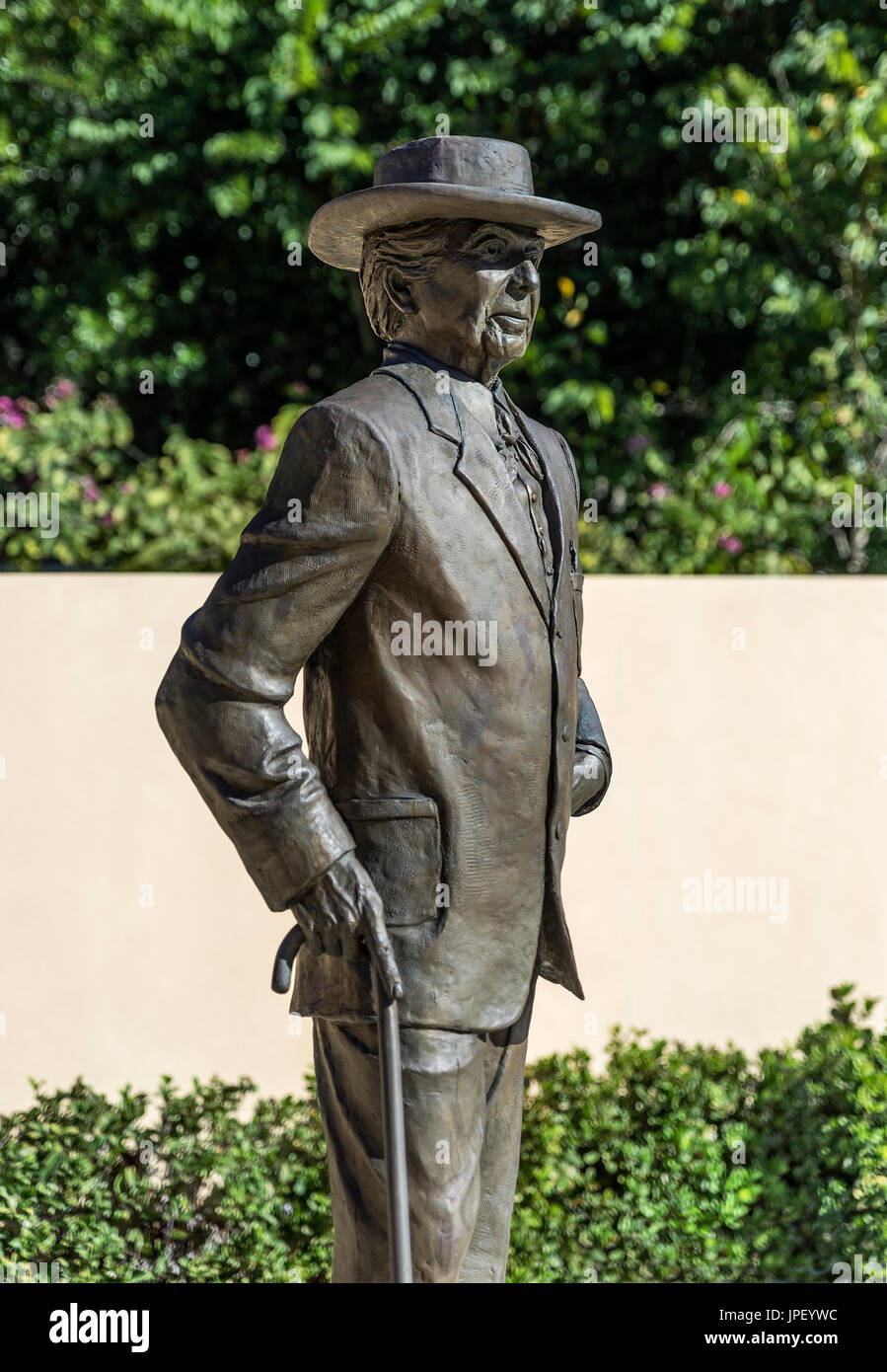 Skulptur von Frank Loyd Wright am die scharfe Familie Tourismus und Bildungszentrum, Florida Southern College, Lakeland, Florida, USA. Stockfoto