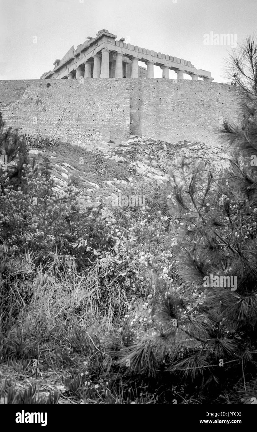 Der Parthenon auf der Akropolis in Athen im Jahr 1986 Stockfoto