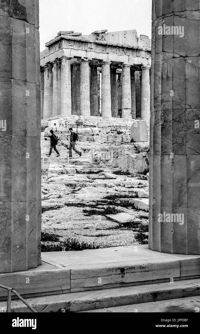 Der Parthenon auf der Akropolis in Athen im Jahr 1986 Stockfoto