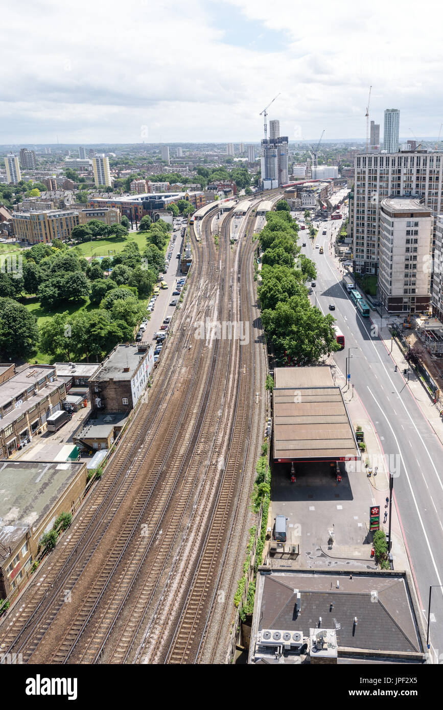 öffentliche verkehrsmittel in london Fotos und Bildmaterial in hoher Auflösung Alamy