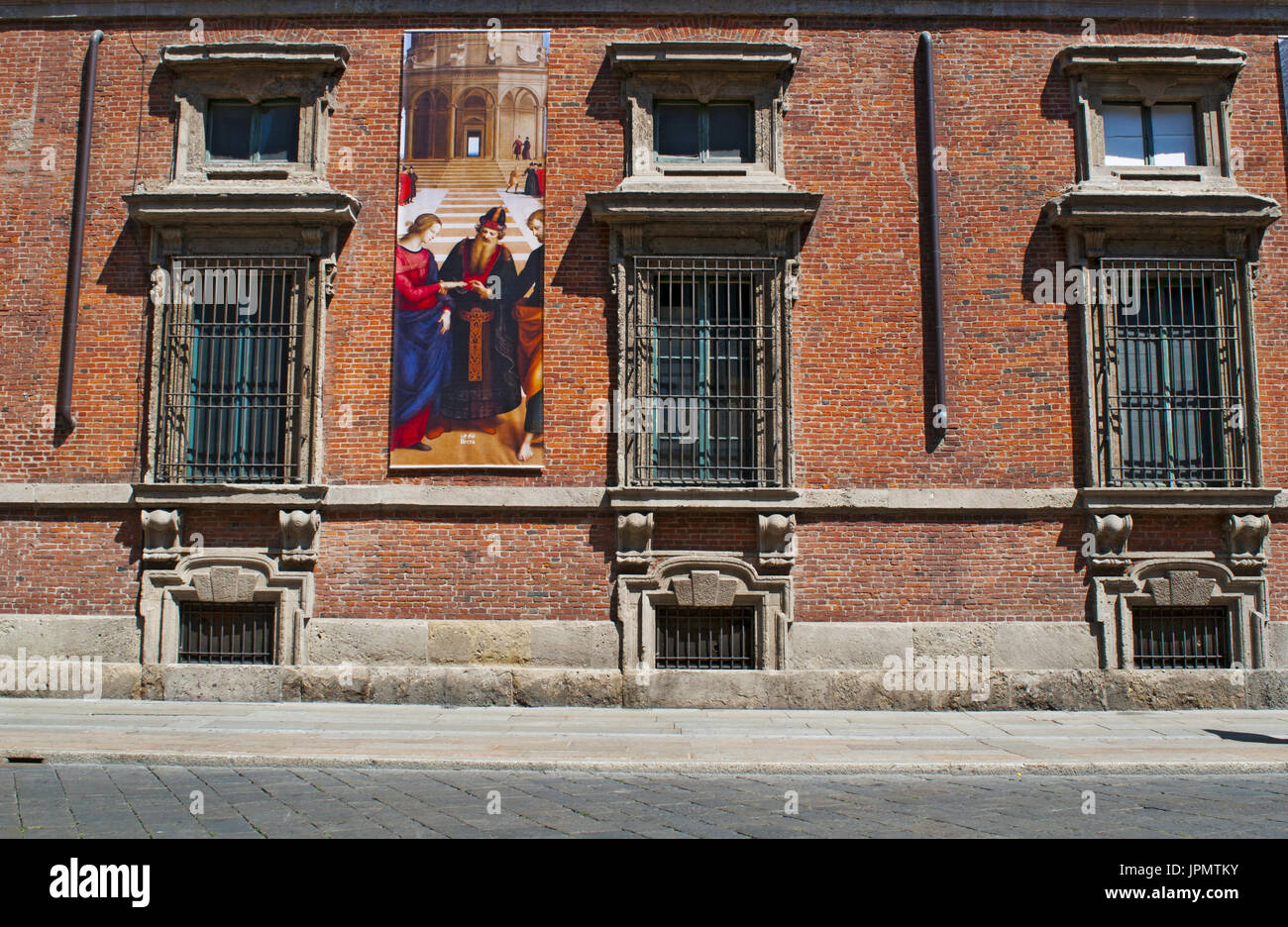 Mailand: Poster von der Hochzeit der Jungfrau, ein Öl-Gemälde von Raffael, an der Außenseite des Palazzo Brera, Palast wohnen die Pinacoteca di Brera Stockfoto