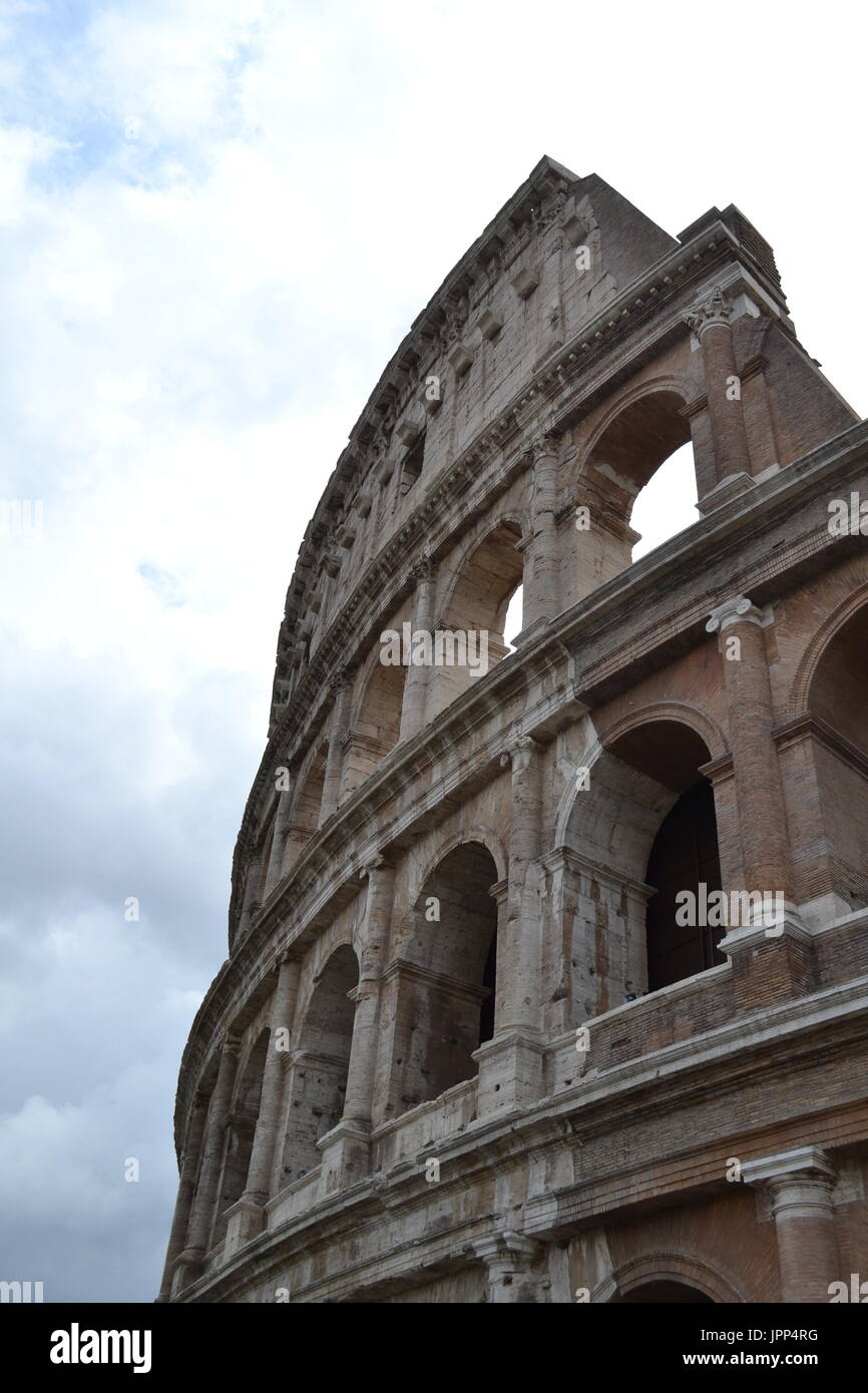 Andere Ansicht vom Kolosseum, Rom, Latium, Italien Stockfoto