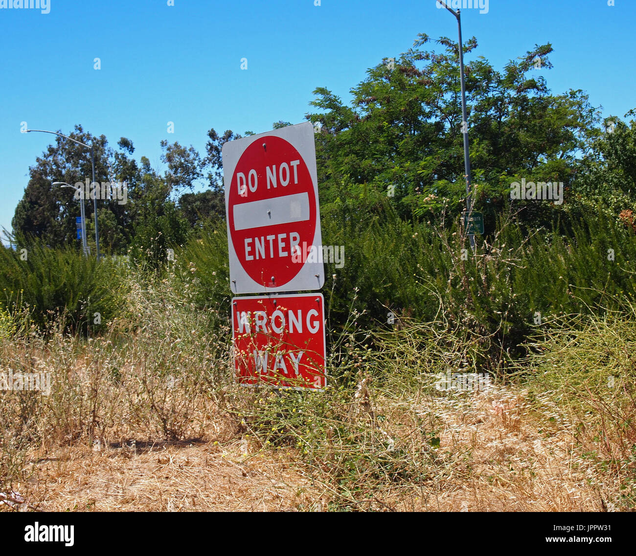 falscher Weg, geben Sie nicht. Verkehrszeichen, Symbol, California Stockfoto