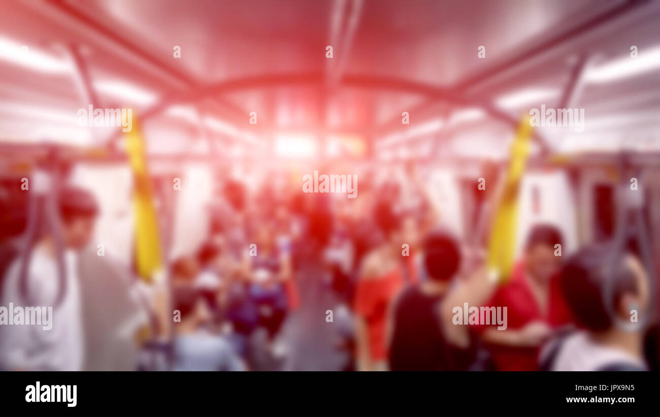 Menschen in u-Bahn Zug, Nahverkehr in Sao Paulo City. Unschärfe-Effekt auf Fotos und Hintergründe. Stockfoto