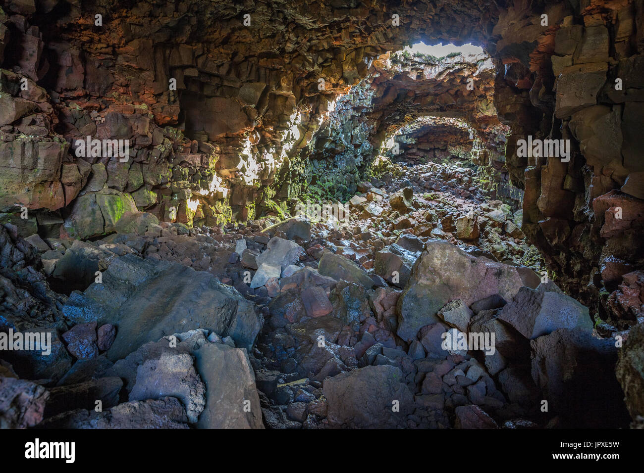 Raufarholshellir Höhlen sind Tunnel erstellt durch vulkanische Aktivität Stockfoto