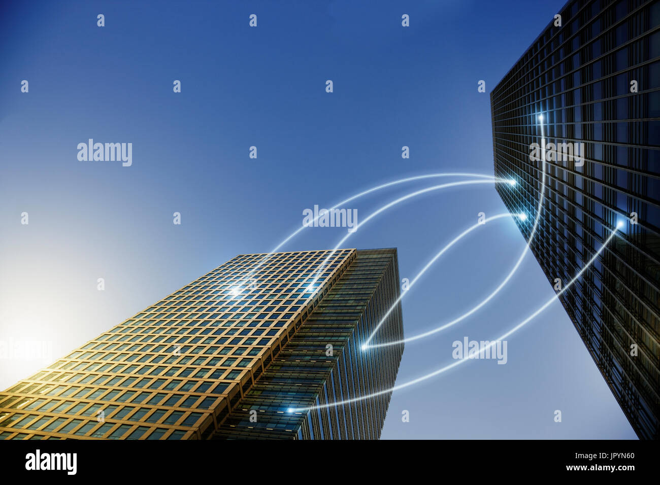 Faser Optik leichte Kommunikation verbindet Hochhäuser, Konzept Stockfoto