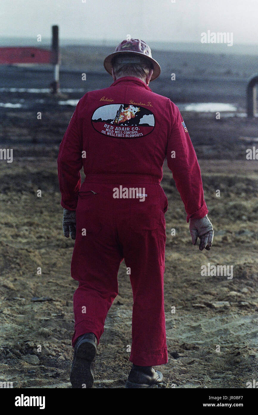 Kuwait Olquelle Feuer Stockfotos Und Bilder Kaufen Alamy