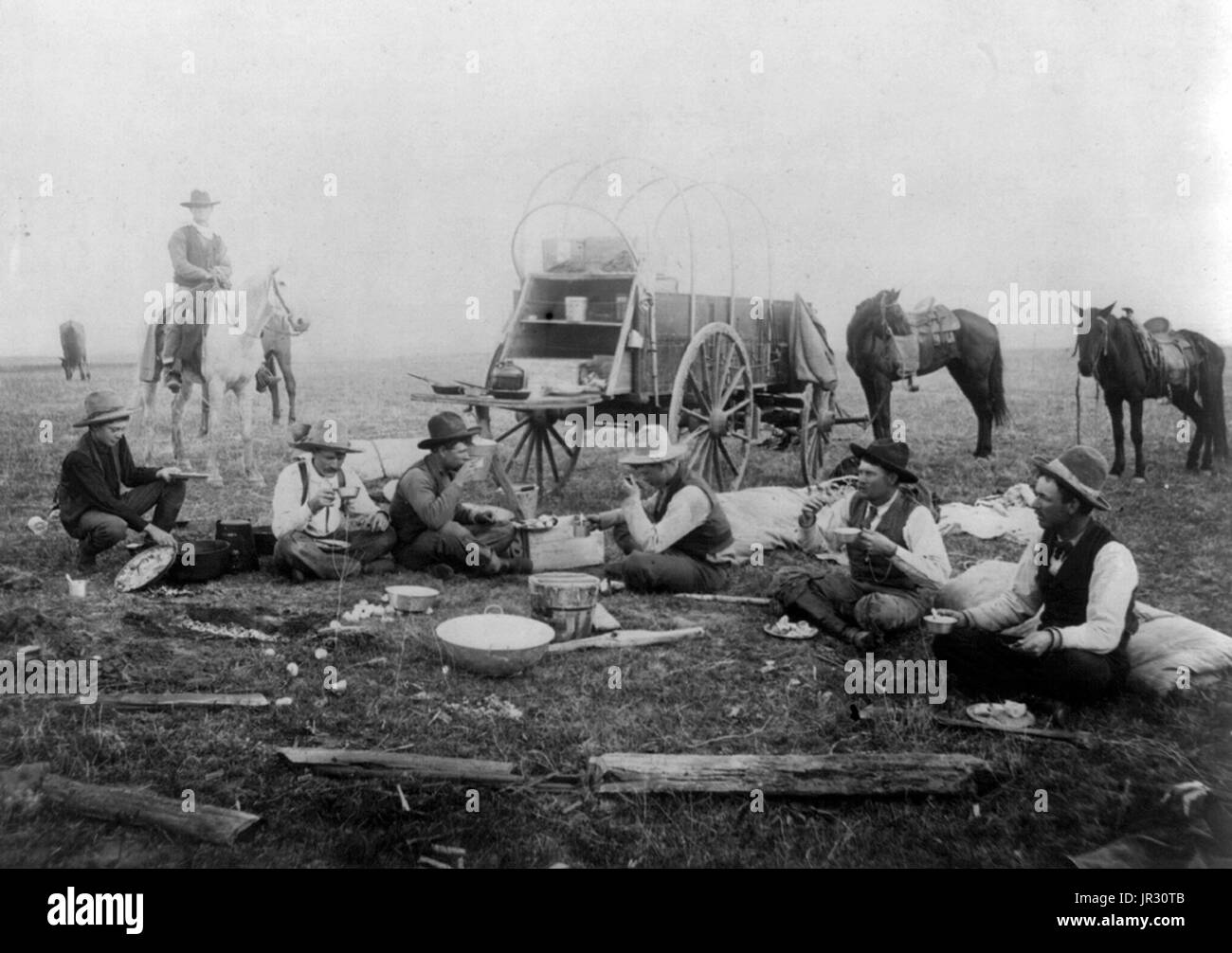 Chuckwagon und Cowboys, 1890s Stockfoto