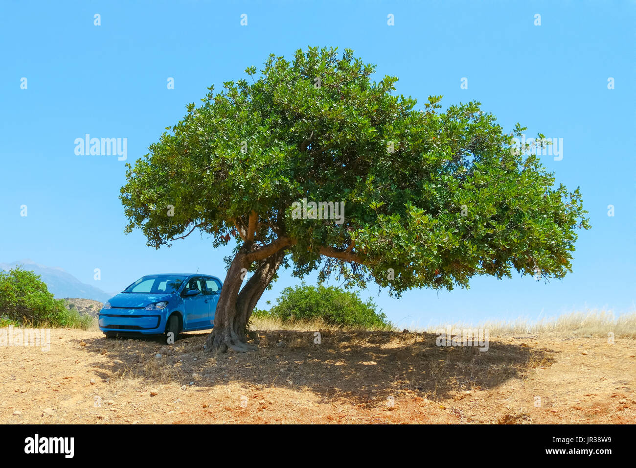 Auto-Tourismus in den Bergen Stockfoto