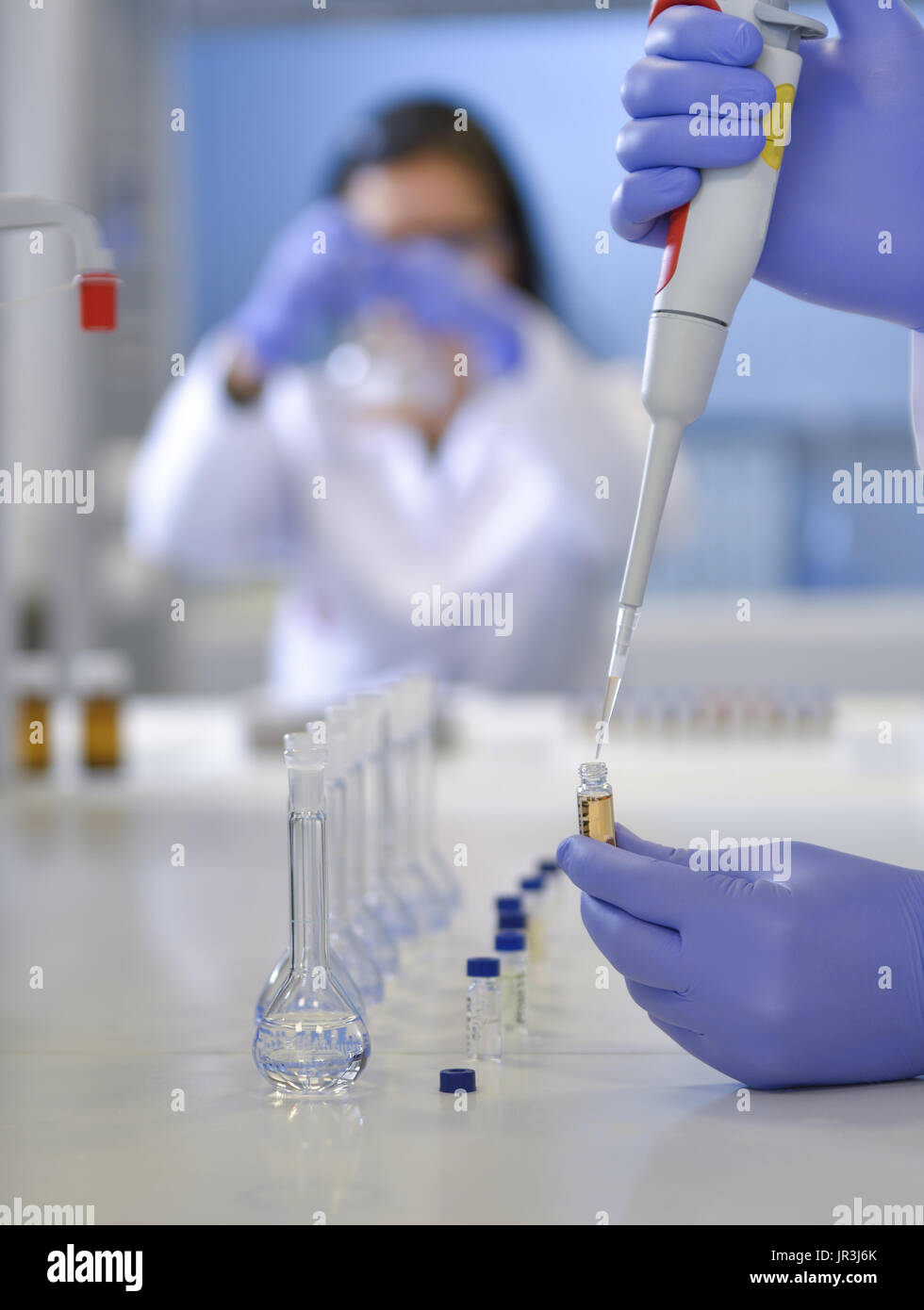 Die Arbeit im Labor von Studenten Stockfoto