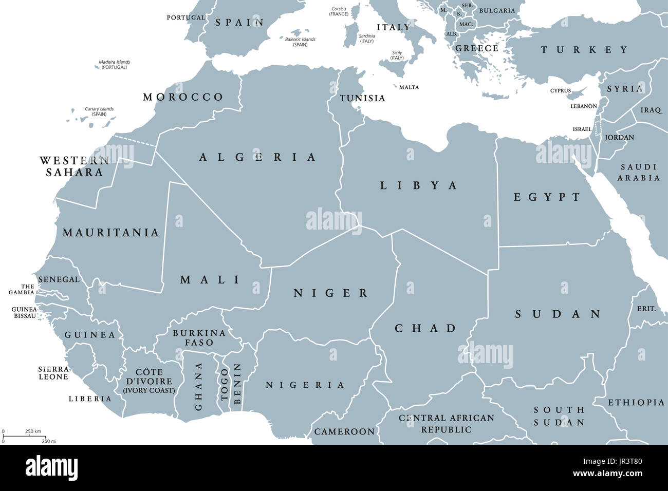 Nordafrika Ländern politische Karte mit Grenzen. Englisch beschriften. Von der atlantischen Küste von Marokko bis zum Roten Meer. Maghreb und im Mittelmeer. Stockfoto