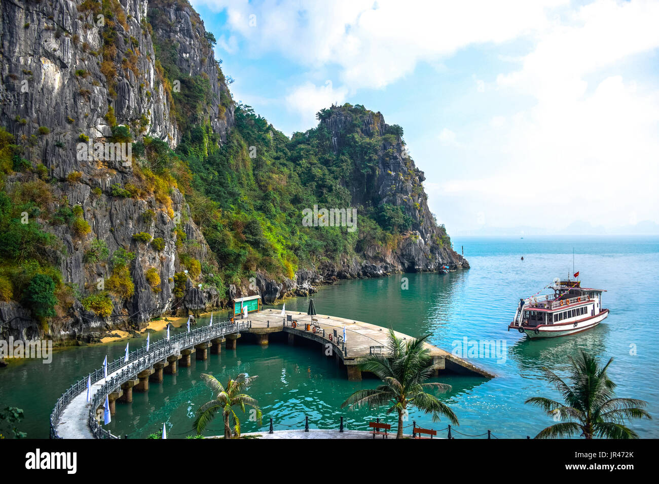 Ha Long Bay in der Provinz Quang Ninh, Northeast Vietnam Stockfoto