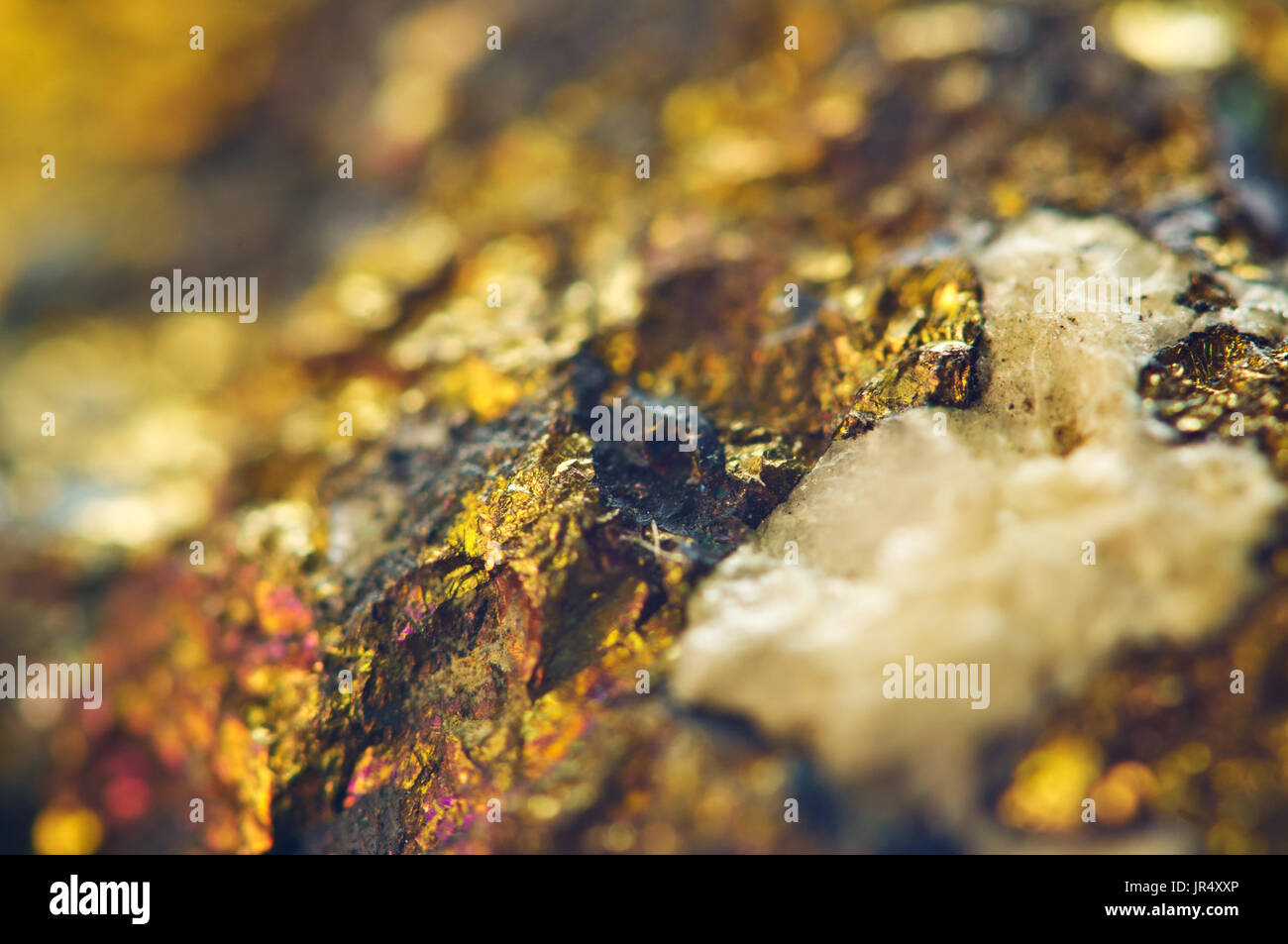 Abstrakte Goldgrund aus natürlichen Mineral. Makro Stockfoto