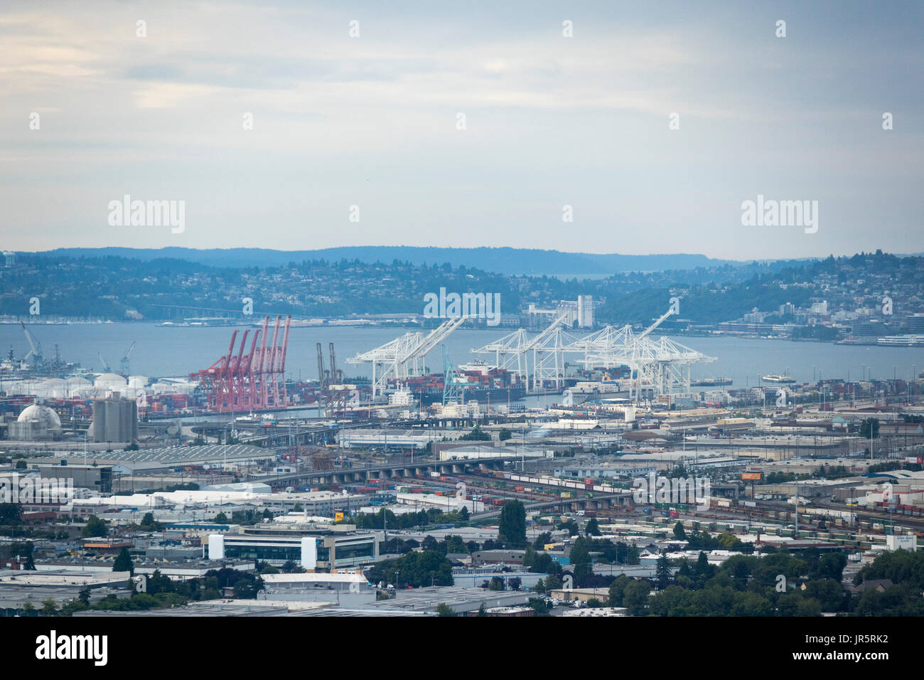 Luftaufnahme des Harbor Island in Seattle, Washington, USA, von Südosten Stockfoto