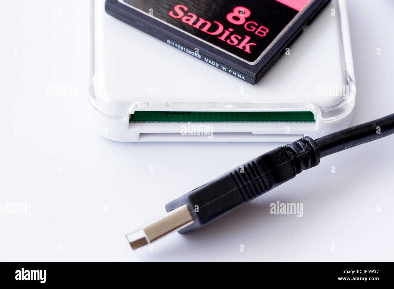 Compact Flash-Speicherkarte mit Kartenleser & USB-Kabel Stockfoto