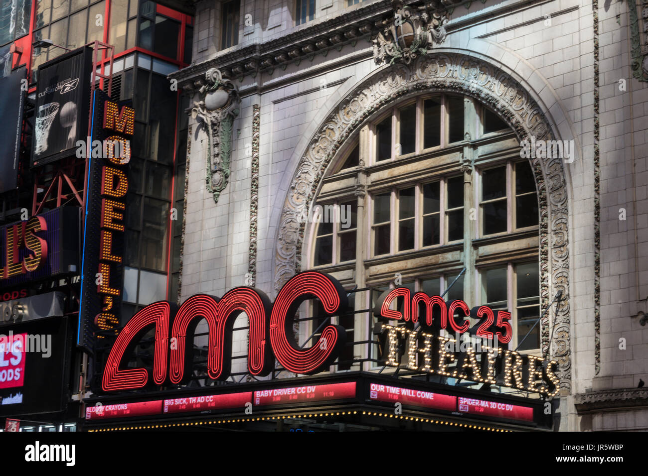 AMC Empire 25 Kino im Times Square, New York City, USA Stockfoto