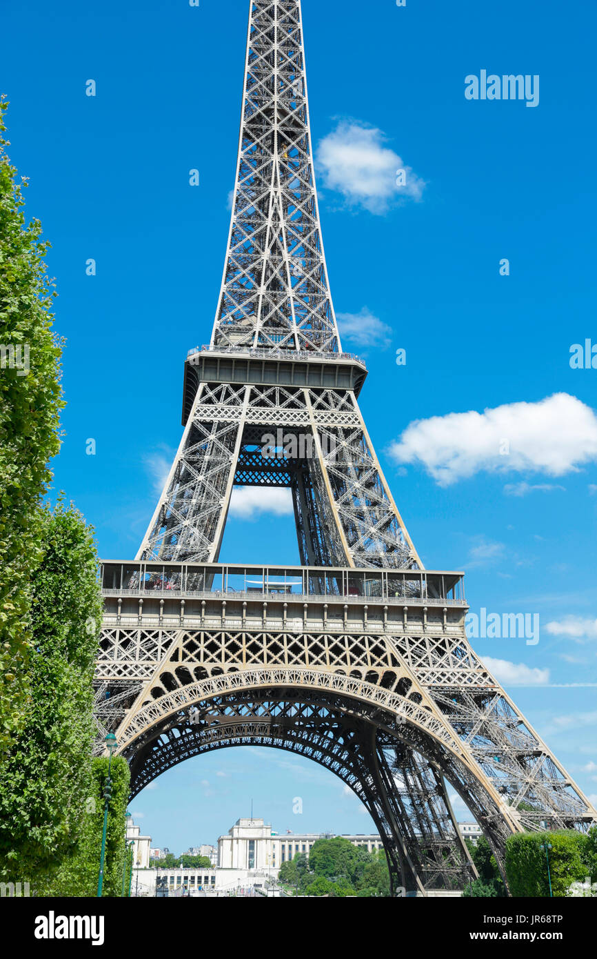 Eiffelturm, Tour Eiffel Symbol von Paris, mit seiner Struktur aus