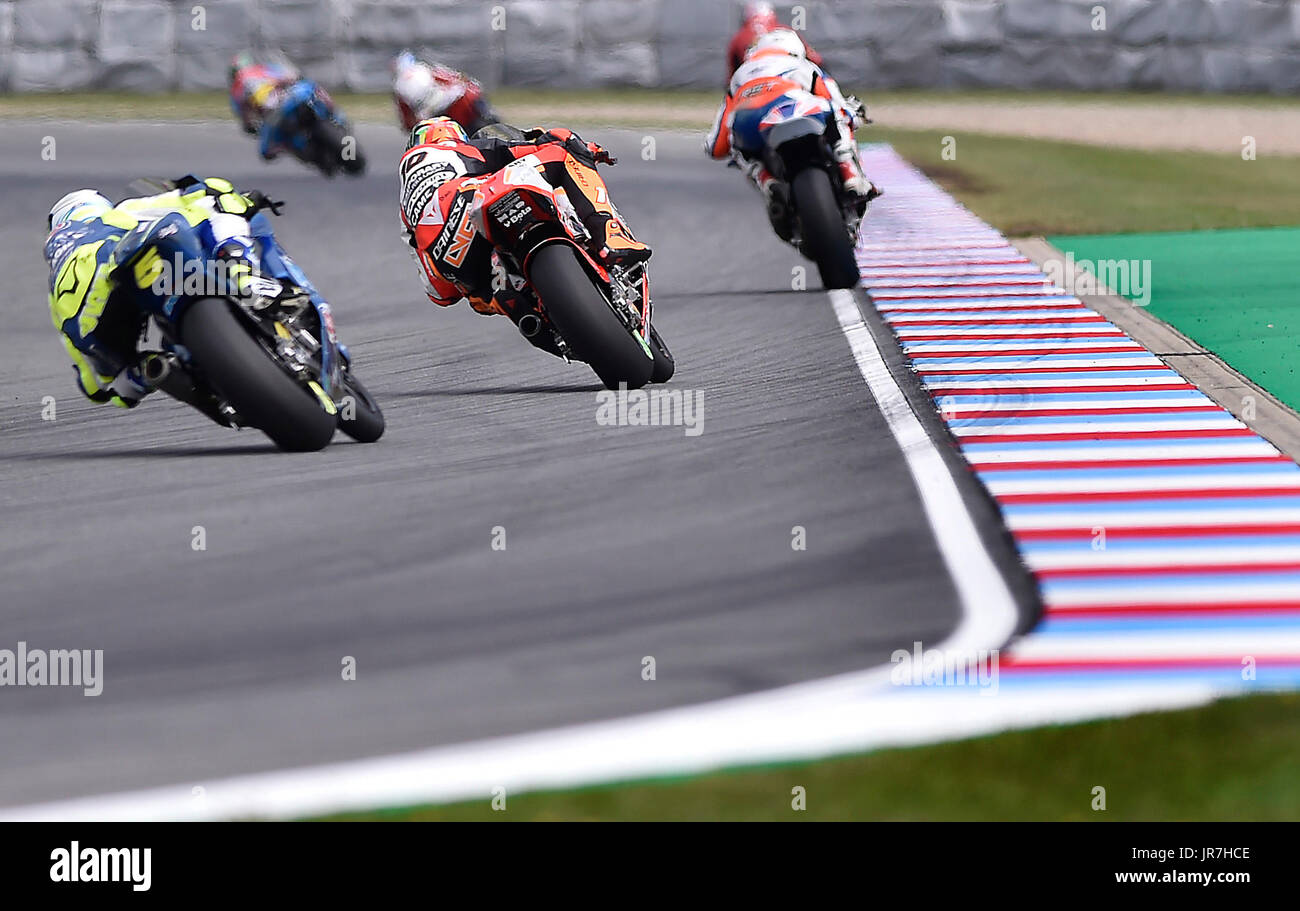 Brno, Tschechische Republik. 4. August 2017. Training der Moto2 vor dem Grand Prix der Tschechischen Republik, Teil der Road Racing World Championship in Brünn, 4. August 2017. Bildnachweis: Lubos Pavlicek/CTK Foto/Alamy Live-Nachrichten Stockfoto