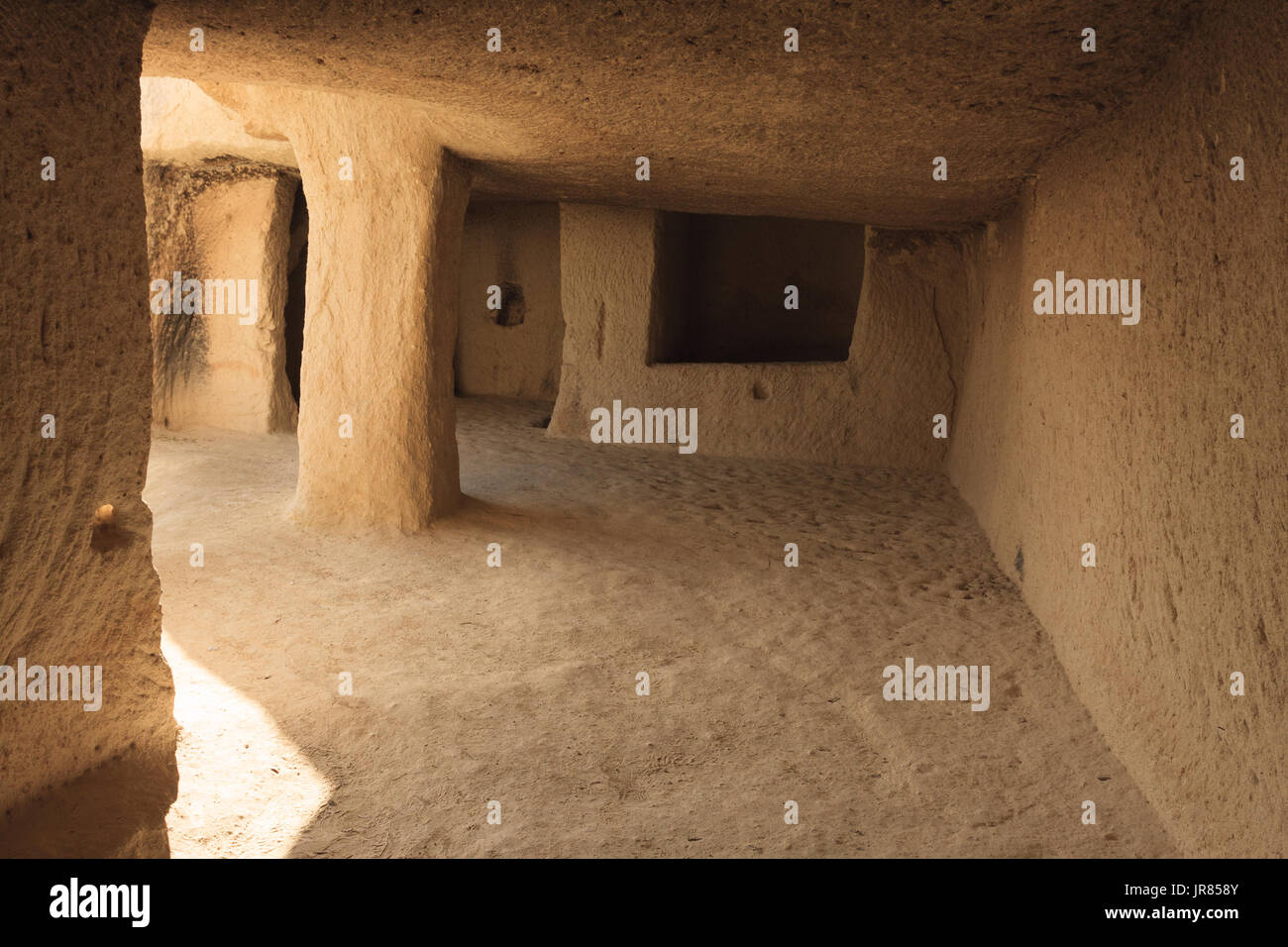 Horizontalen Schuss des Inneren der Höhlenkirche in Kappadokien Stockfoto