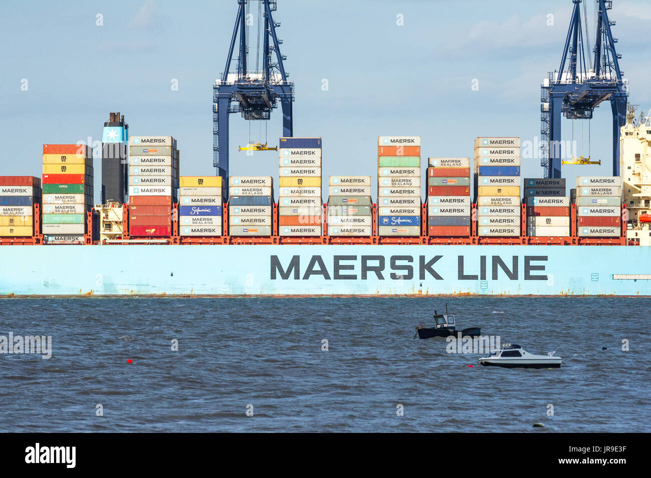Containerschiff der Maersk Line an der Flexistowe container Docks. Stockfoto