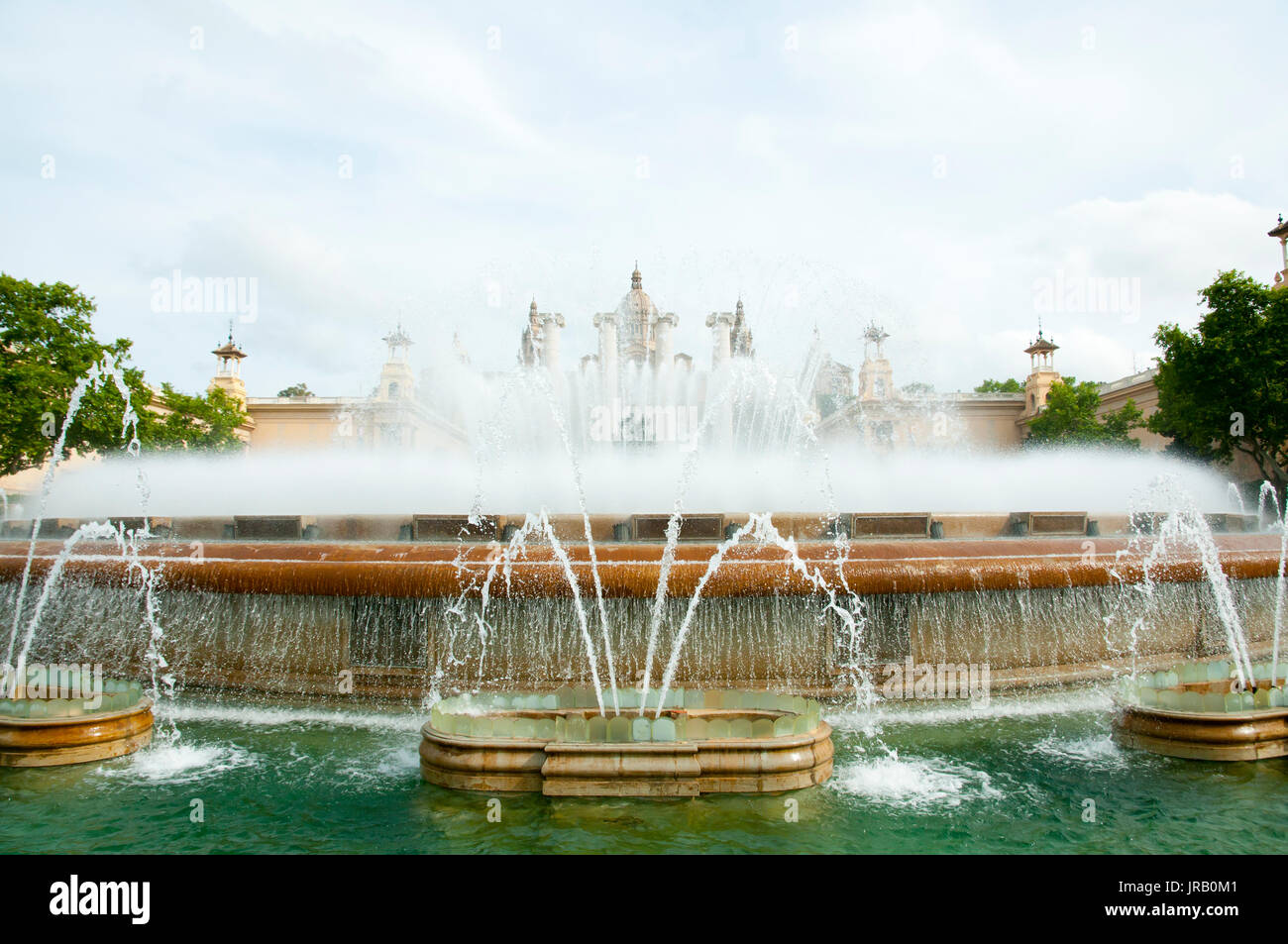 Wasser-Brunnen des nationalen Kunstmuseum von Katalonien - Barcelona - Spanien Stockfoto