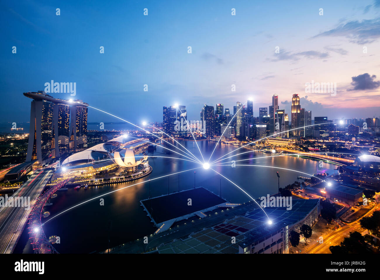 Netzwerk-Conection Geschäftssystem auf Singapur smart-City Scape in background.Network Conection Geschäftskonzept Stockfoto