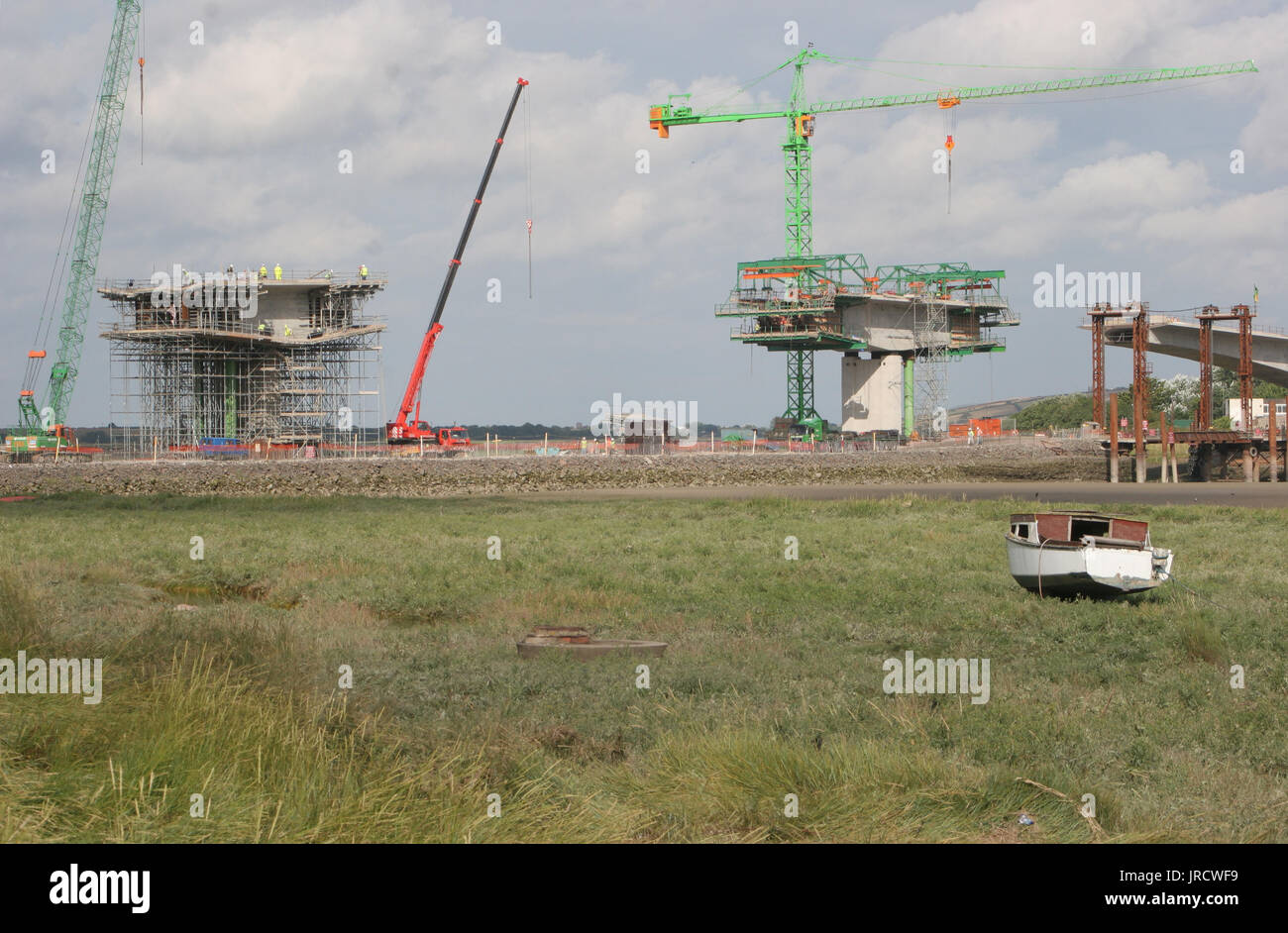 Die neuen Fluss Taw Brücke in Cambridge, UK im Bau im Jahr 2006. Stockfoto