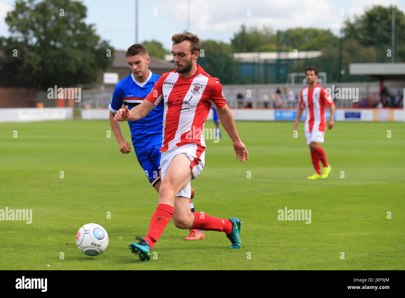 Brackley, UK. 5. August 2017. Brackley Stadt Andy Brown in Brackley Stadt V FC United auf Samstag, 5. August 2017 Credit: Leila Coker/Alamy Live News Stockfoto