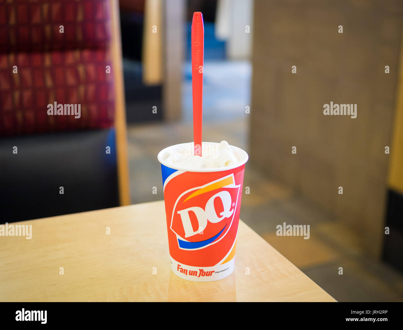 Ein Dairy Queen Blizzard (DQ Blizzard), eine beliebte Soft-Eis Menüpunkt dienen. Stockfoto