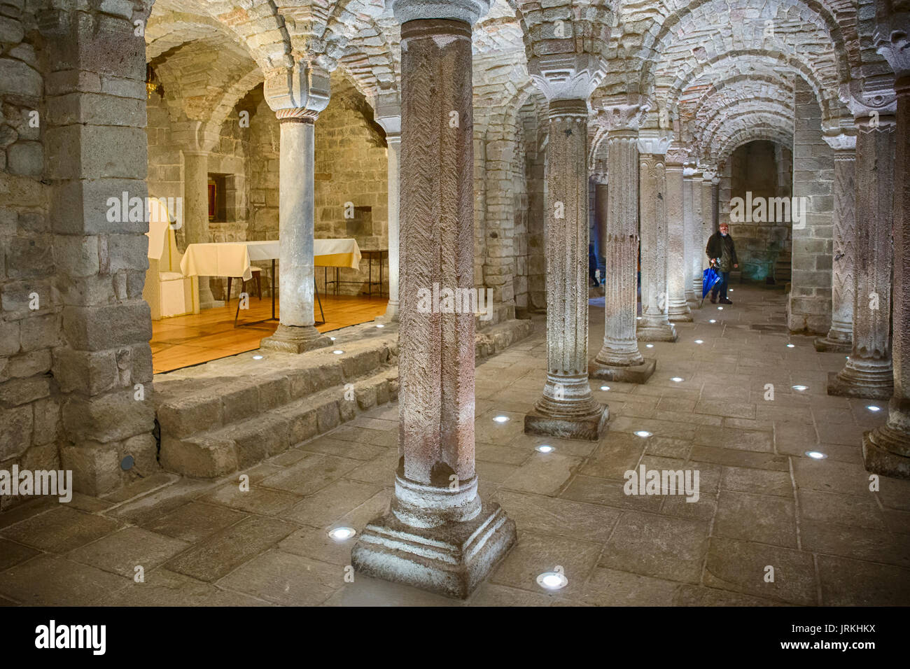 Krypta im Abbazia di San Salvatore Kirche in Italien Stockfoto