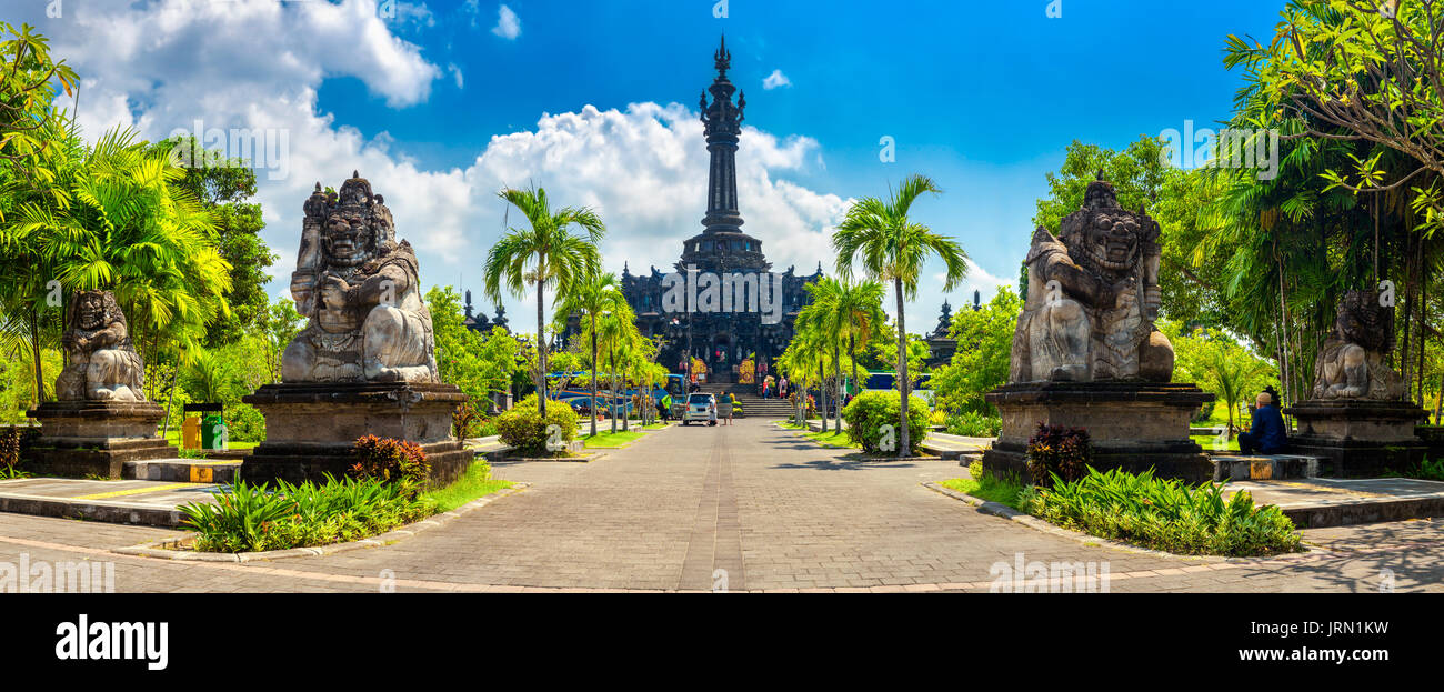 Gardian-Statue am Eingang Bali Tempel / Bali Hindu-Tempel / Bali, Indonesien Stockfoto