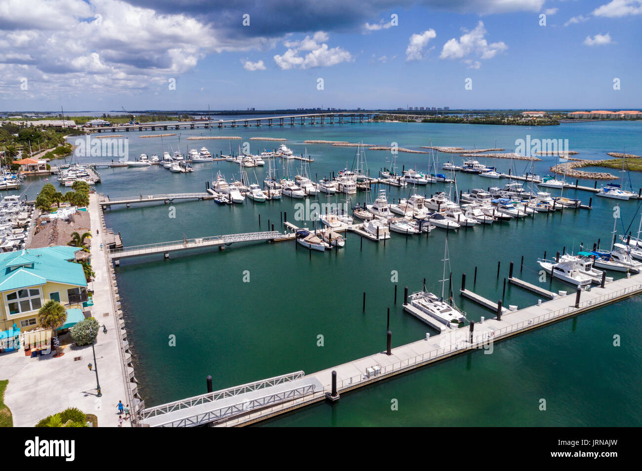 Florida, Fort Ft Pierce, City Marina Square, Indian River, Luftaufnahme von oben, Boote, Yachten, FL170728d52 Stockfoto