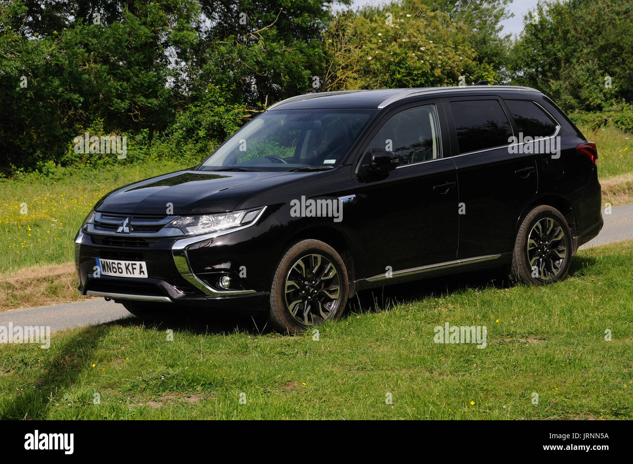 Mitsubishi outlander phev 4h discount
